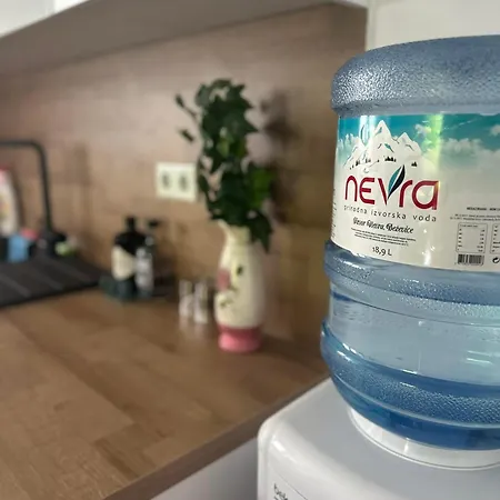 Sara דירה יאיצי